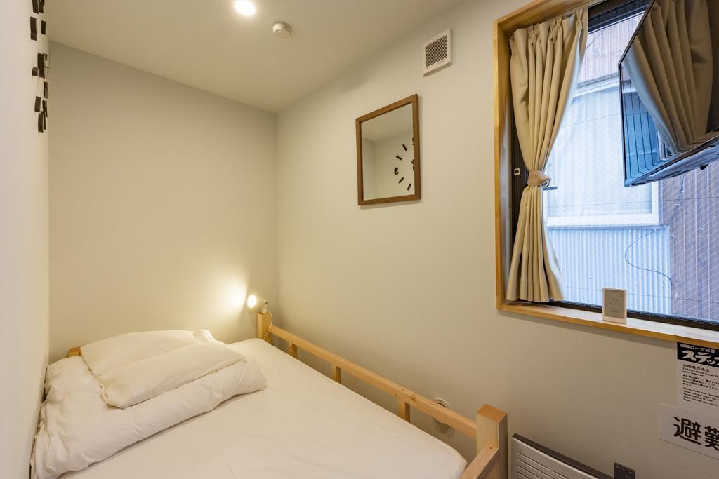 &and Asakusa North Hostal Tokio